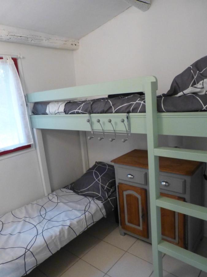 4-Gite 4 Personnes Avec Piscine Saint-Aubin-de-Nabirat 外观 照片